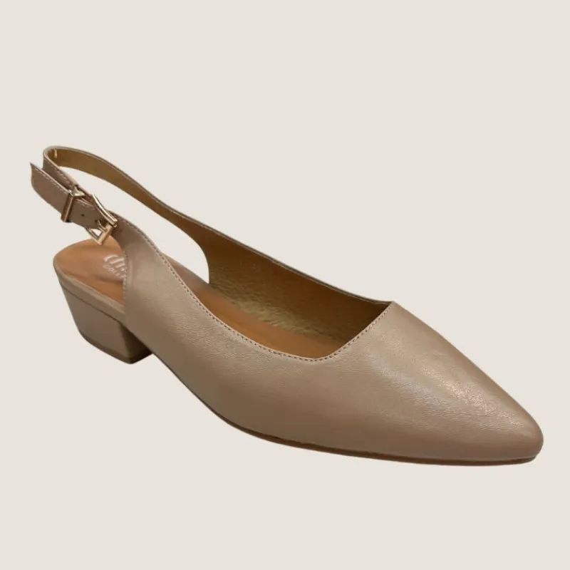 Dove Sandal | Chrissie Hot