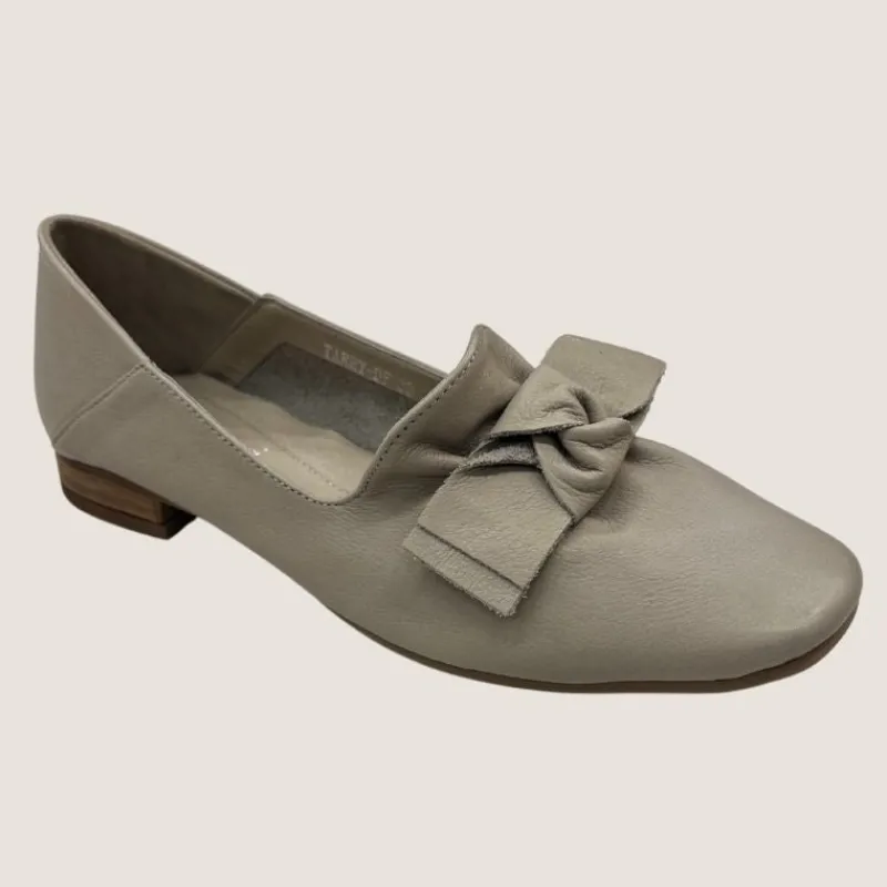 Tarry Loafer | Diana Ferrari Hot