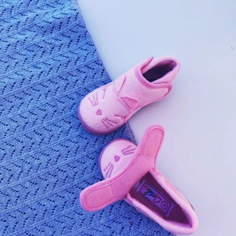 Flopsy Kids Slipper | Grosby Fashion