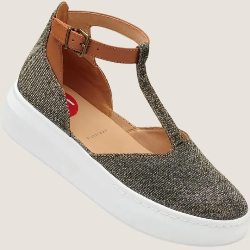 City T-Bar Sandal | Rollie New