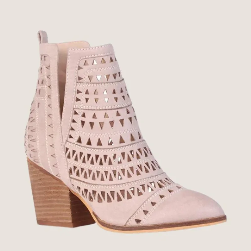 Karina Boot | Verali Online