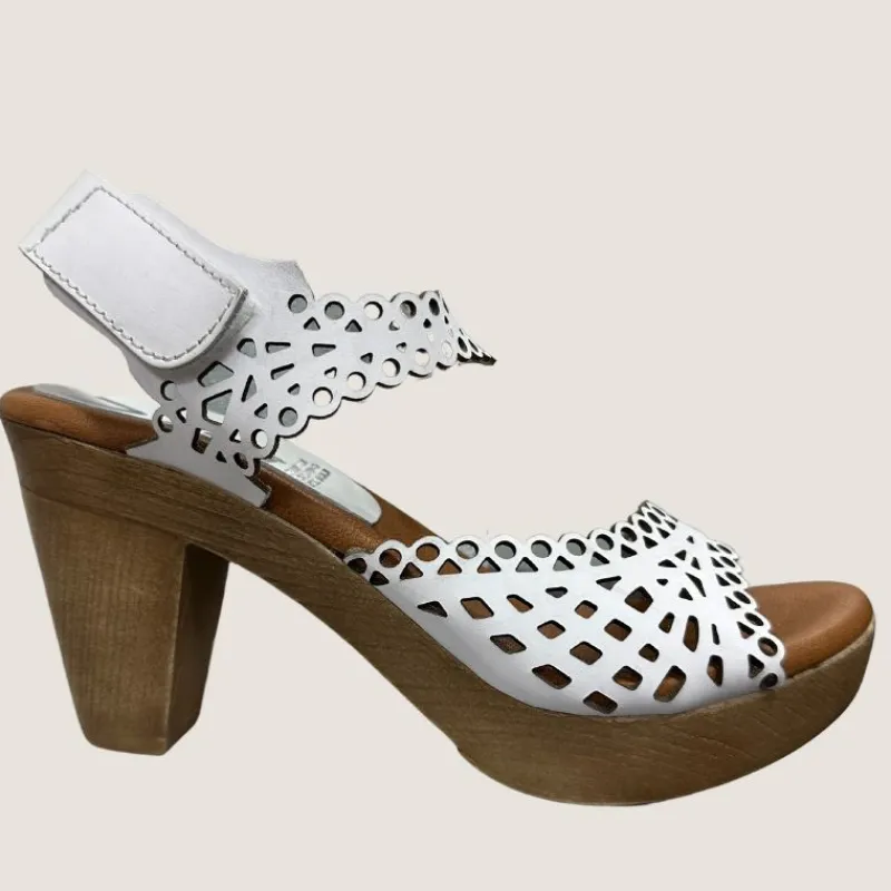 Frills Heel | Zeta Fashion